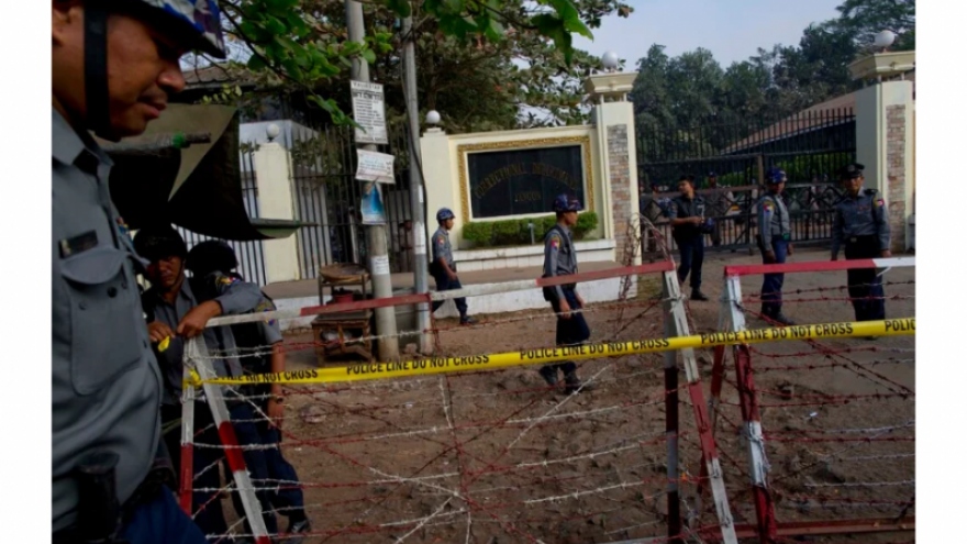 8 người thiệt mạng sau các vụ nổ tại nhà tù Myanmar