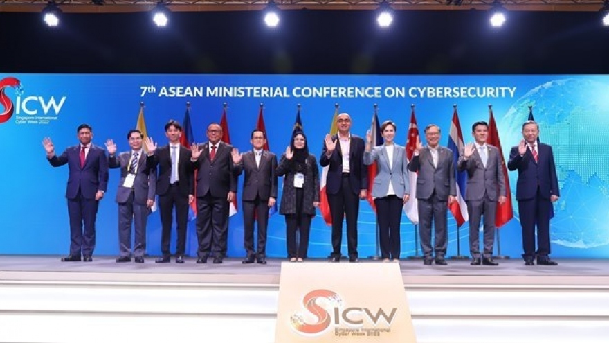 Vietnam attends Singapore International Cyber Week