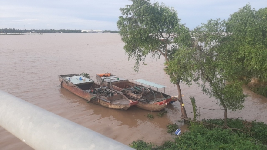 Tiền Giang: Hơn 9 năm qua không cấp phép mỏ cát nào dẫn đến khan hàng sốt giá