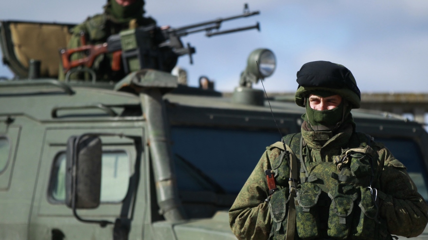 Ukraine nói Nga bí mật huy động thêm quân ở Crimea