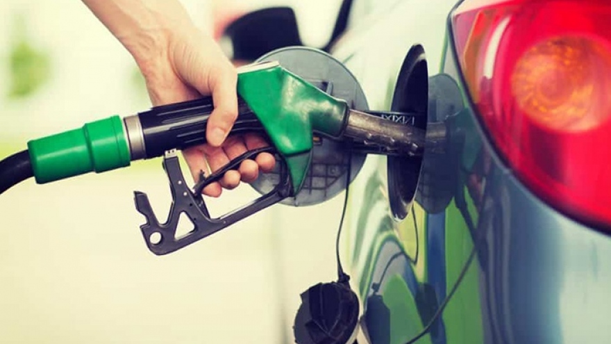Giá xăng có thể tiếp tục giảm
