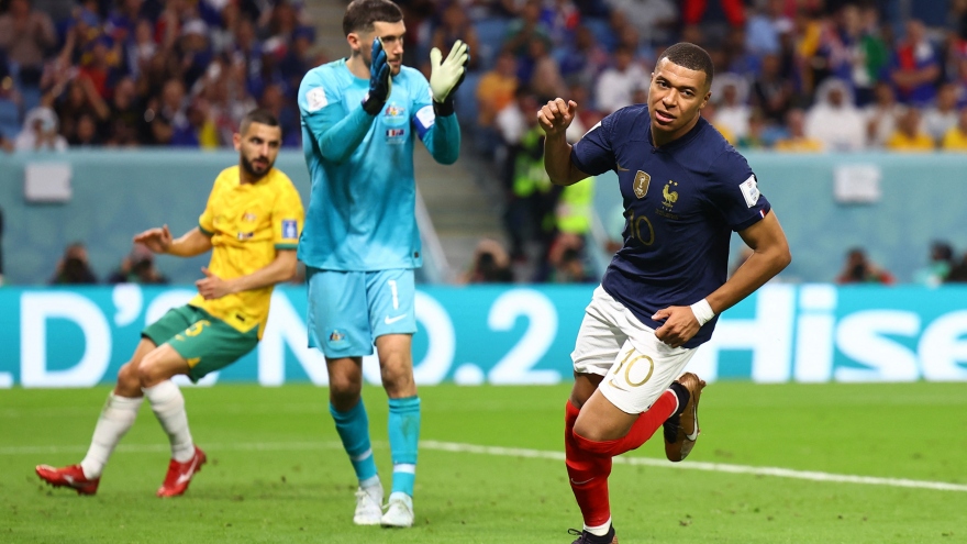 Giroud và Mbappe rực sáng, Pháp ngược dòng ấn tượng trước Australia