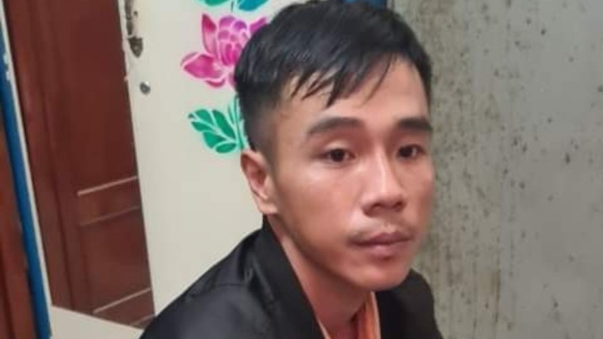 Kẻ đâm chết vợ ở Bình Thuận bỏ trốn đã ra đầu thú