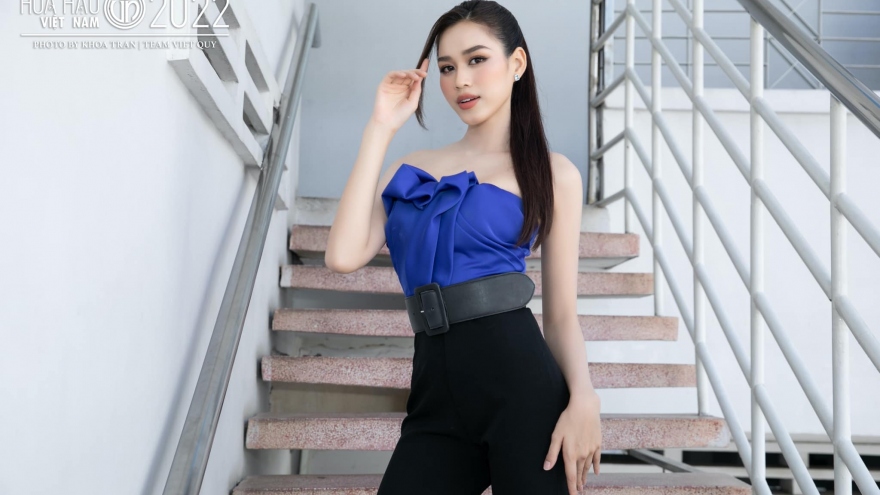 Hoa hậu Đỗ Thị Hà phản hồi trước tin đồn bị công ty quản lý "ghẻ lạnh"