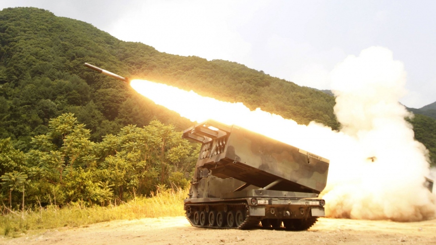 
        Nga bắn hạ tên lửa HIMARS ở Kherson, đẩy lùi cuộc phản công của Ukraine ở Donetsk
                              