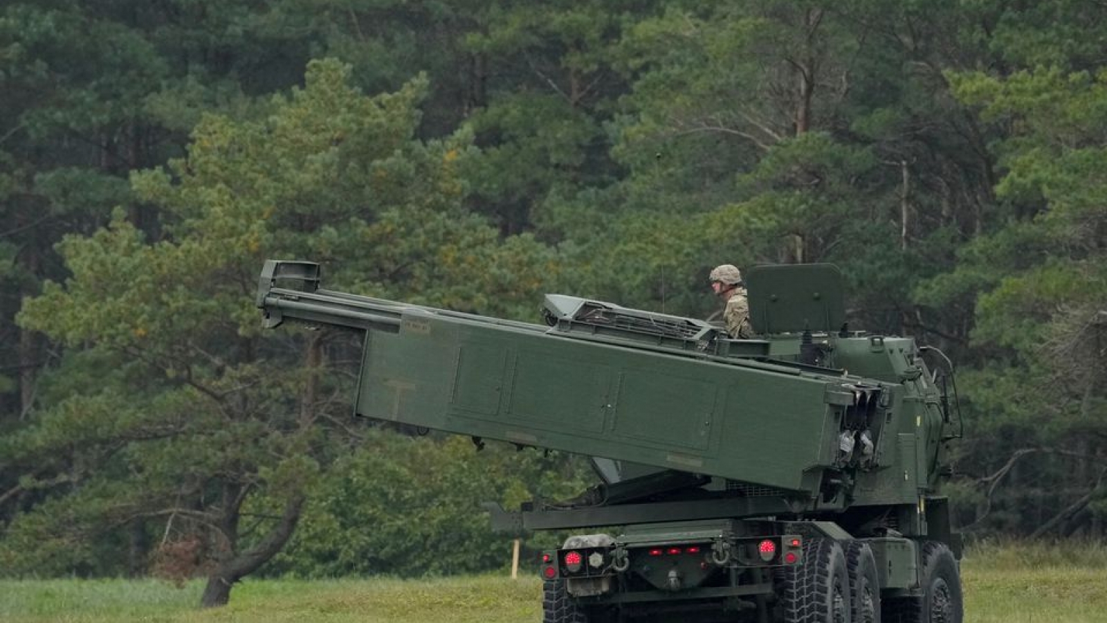 Ngoại trưởng Latvia: Ukraine nên được tấn công vào các mục tiêu quân sự ở Nga
