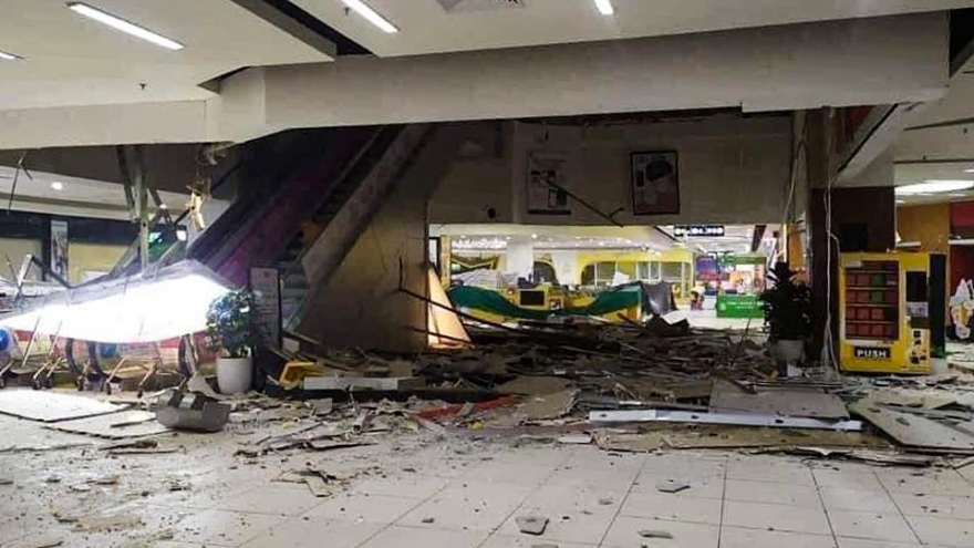 Two injured in Hanoi shopping mall explosion 
