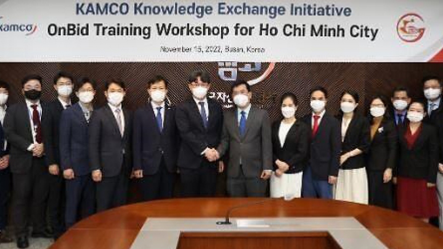 RoK corporation shares ways to operate online auction system with HCM City