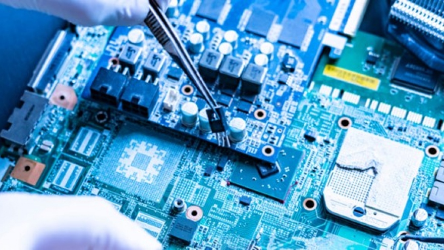 Hanoi hosts int’l microcircuit design & manufacturing workshop