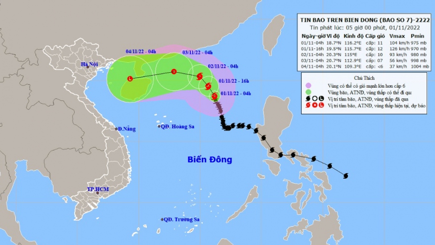 Bão số 7 cách quần đảo Hoàng Sa khoảng 570km, giật cấp 13