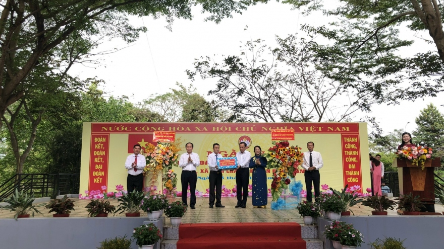 Bí thư Thành ủy TP.HCM Nguyễn Văn Nên dự Ngày hội đại đoàn kết toàn dân tộc