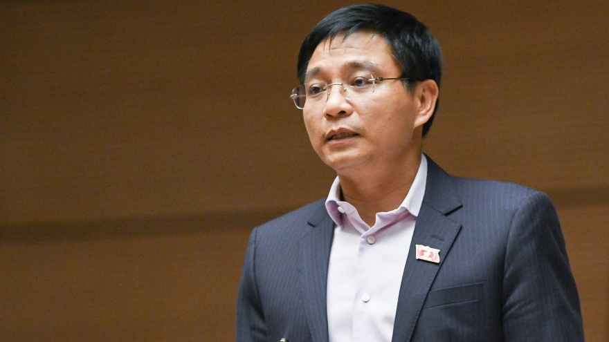 Bộ trưởng Nguyễn Văn Thắng: Đang nghiên cứu cát biển làm vật liệu thay thế cát sông