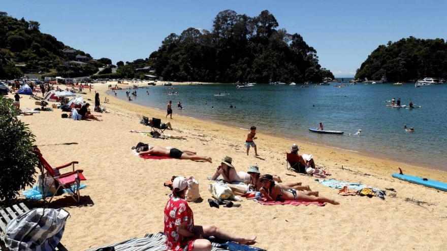 New Zealand thu hút lao động nước ngoài để phục hồi du lịch