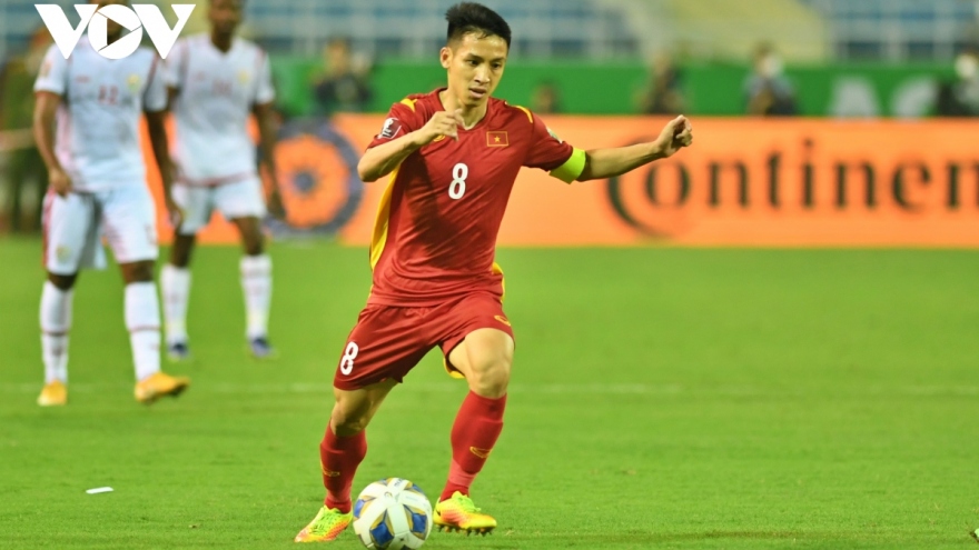 Đội trưởng ĐT Việt Nam nói gì khi sắp được đối đầu Dortmund? 