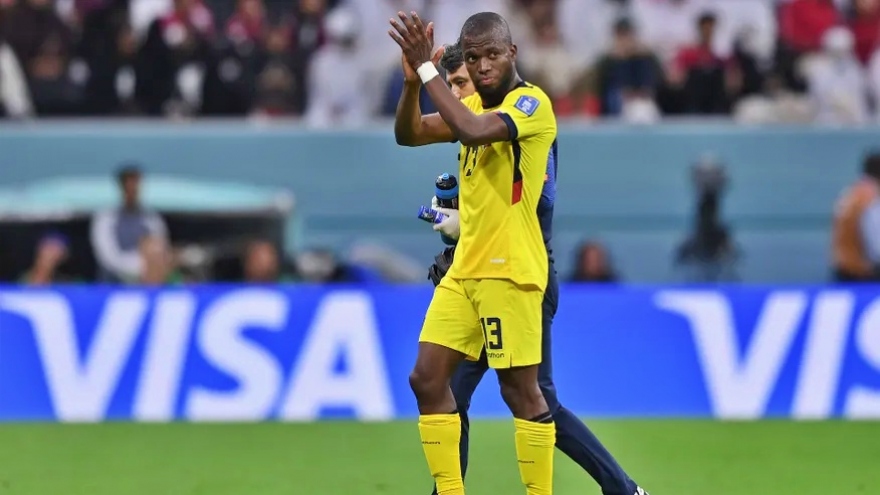 Người hùng của Ecuador dính chấn thương sau trận thắng Qatar