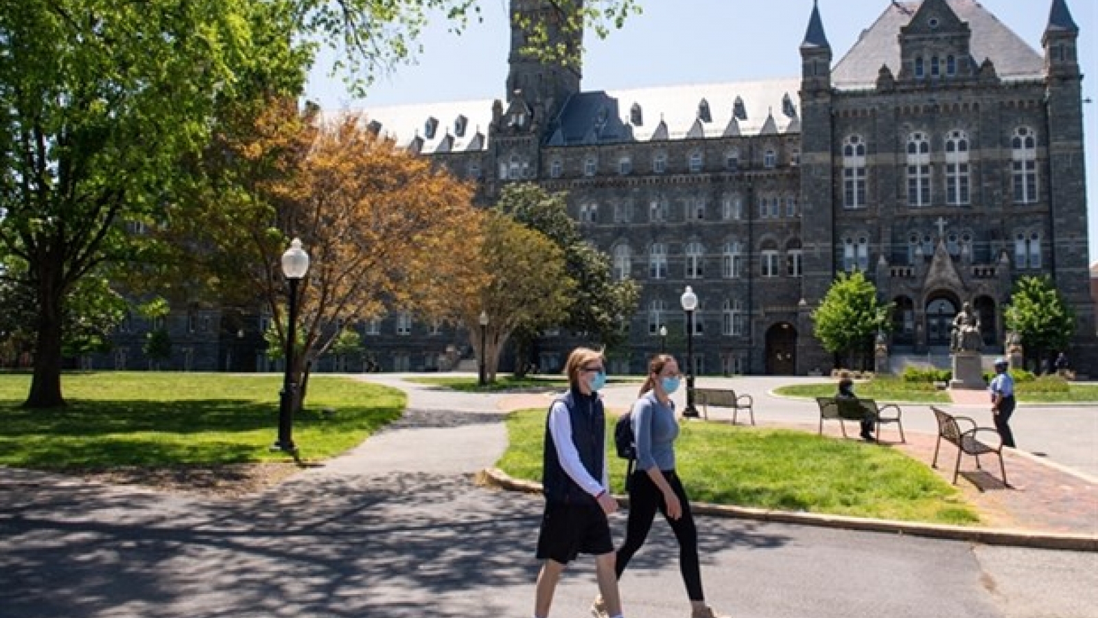 Vietnamese form fifth largest group of foreign students in the US: Report
