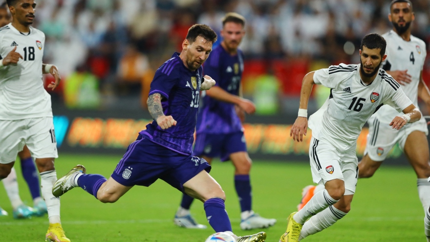 
        Kết quả bóng đá hôm nay 17/11: Messi giúp Argentina thắng đậm UAE
                              