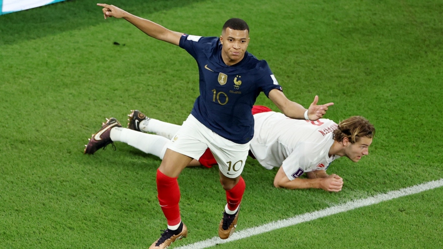 Pháp hoá giải "lời nguyền" của nhà vô địch World Cup