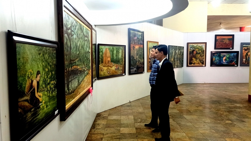 Dấu ấn văn hóa Tây Nguyên tại Triển lãm mỹ thuật Đắk Lắk