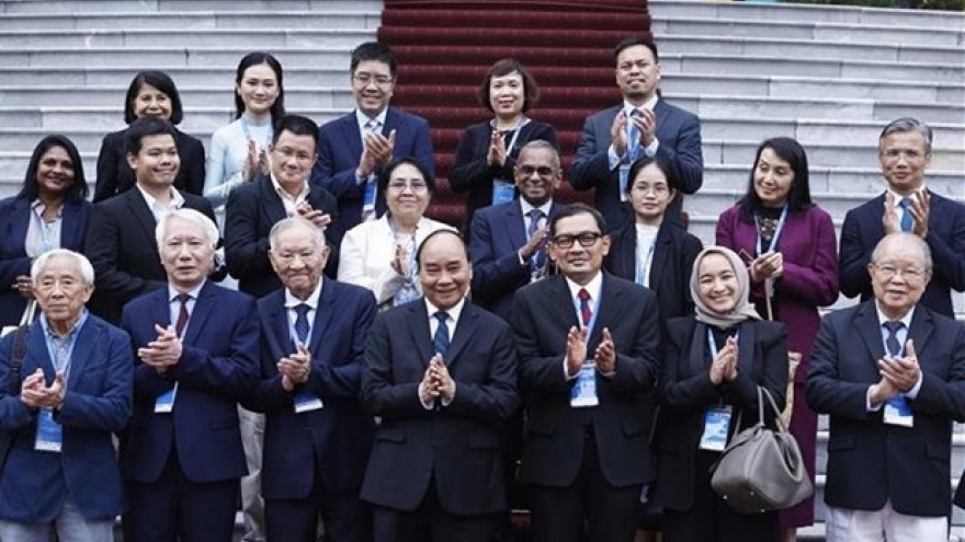 President welcomes delegates to Federation of ASEAN Economic Associations conference