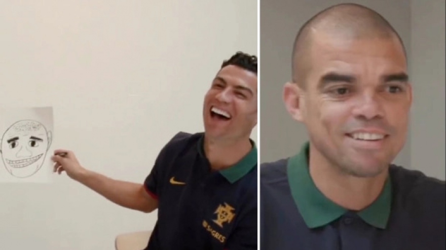 Cristiano Ronaldo gây "bão mạng" khi trổ tài hội hoạ