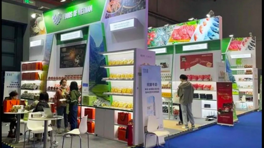 Over 100 Vietnamese firms participate in China Int'l Import Expo 2022