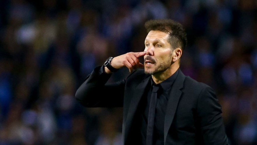 Atletico xếp cuối bảng ở Cúp C1 châu Âu, HLV Simeone có thể bị sa thải