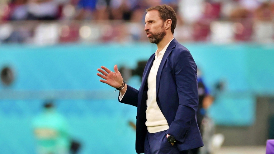 HLV Southgate đi vào lịch sau trận Anh 6-2 Iran