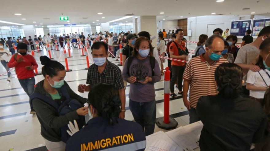 Thái Lan triển khai dịch vụ Gia hạn tạm trú điện tử cho người nước ngoài