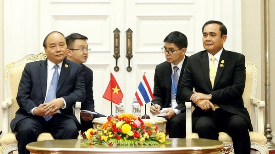 Chủ tịch nước là nhà lãnh đạo đầu tiên đến Thái Lan dự APEC 29 và thăm song phương