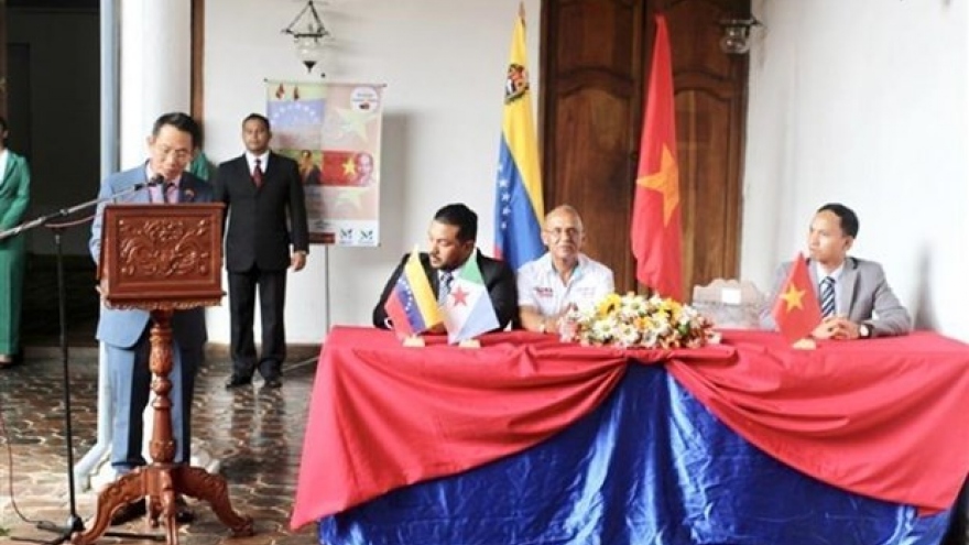 Vietnam, Venezuela forge cooperation between localities