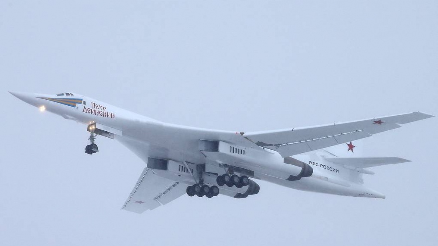  “Thiên nga trắng” Tu-160M nâng cấp của Nga thực hiện thành công chuyến bay đầu tiên