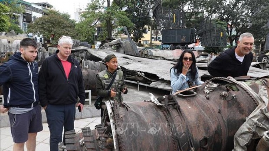 Exhibition revives memory of victory against American aerial bombing