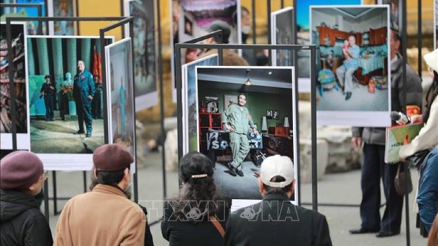 Exhibitions celebrate "Hanoi-Dien Bien Phu in the Air" victory