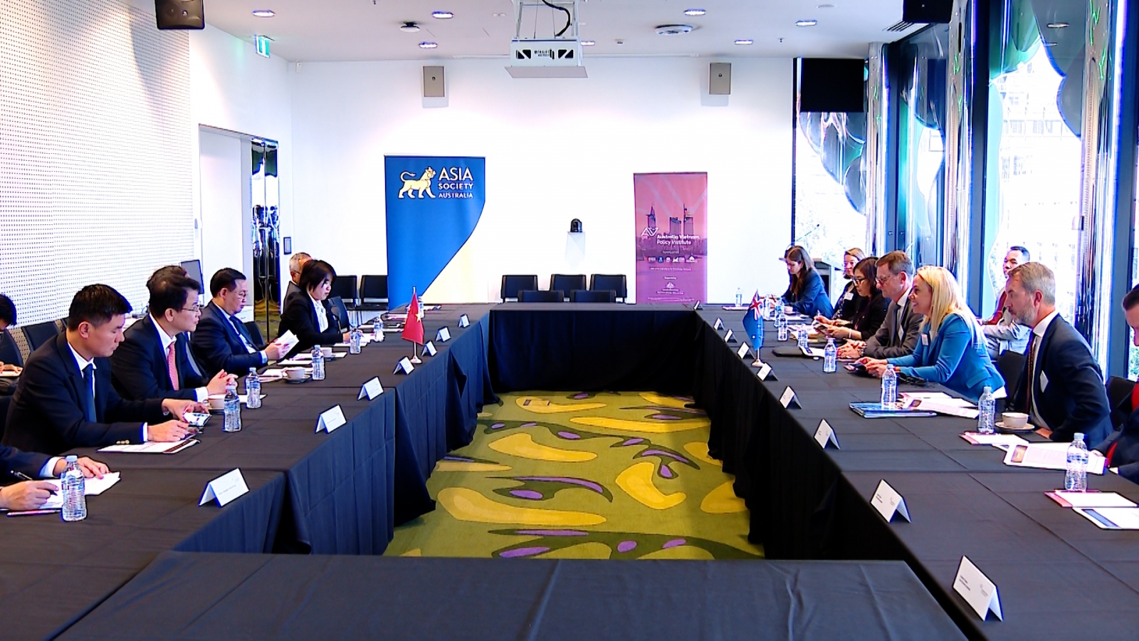 Chủ tịch Quốc hội tiếp Lãnh đạo Asia Society và các doanh nghiệp Australia