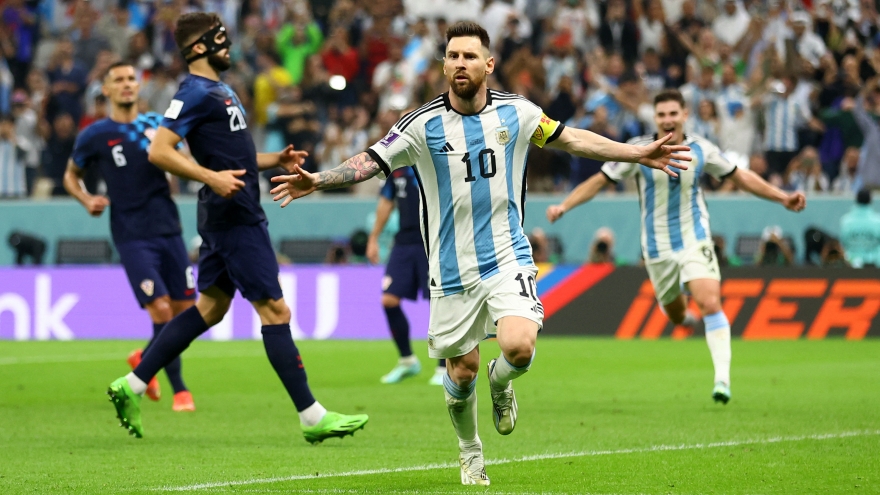 Đâu là "tử huyệt" khiến Croatia thảm bại trước Argentina?
