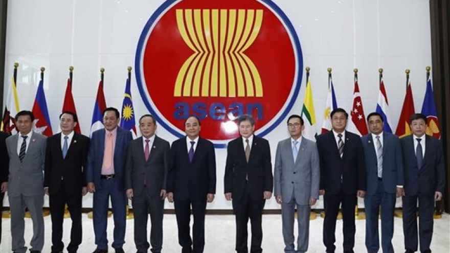 Vietnam greatly values ties with ASEAN: President Phuc