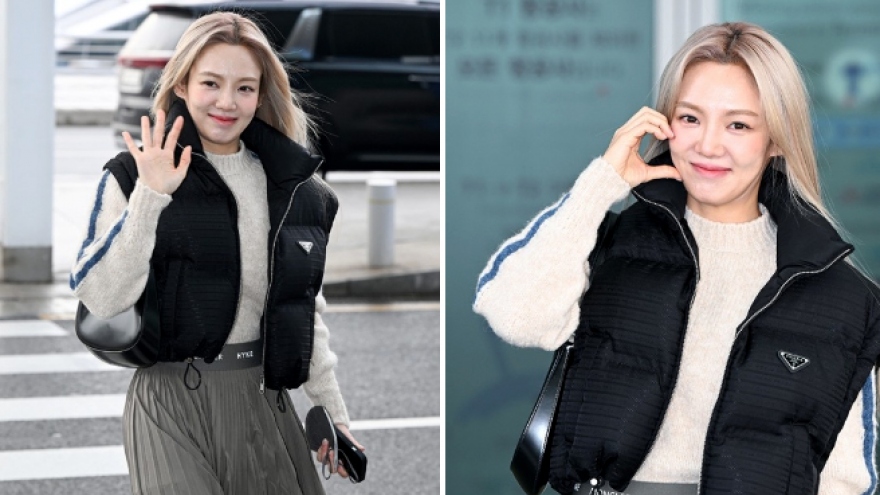 Hyoyeon of SNSD arrives in Vietnam for New Year concert