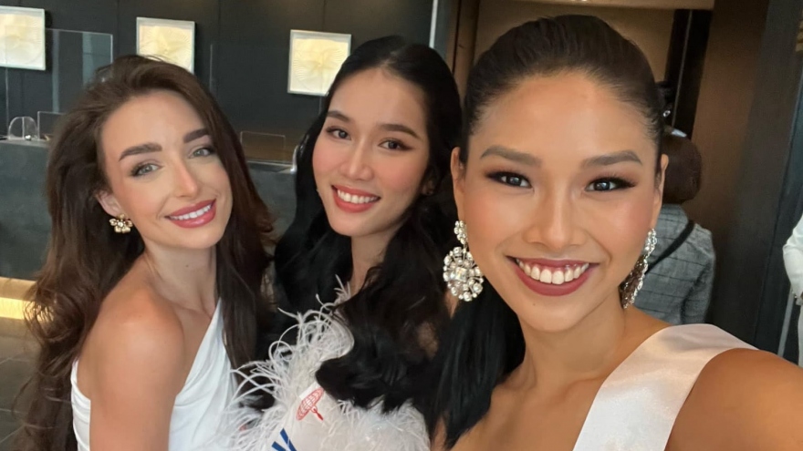 Á hậu Phương Anh đọ sắc xinh đẹp cùng các thí sinh Miss International 2022