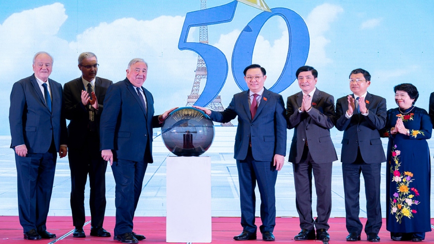 Vietnam, France kick-start activities to celebrate 50 years of diplomacy