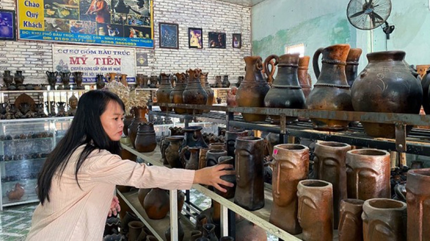 Preserving UNESCO-recognised Cham pottery making craft  