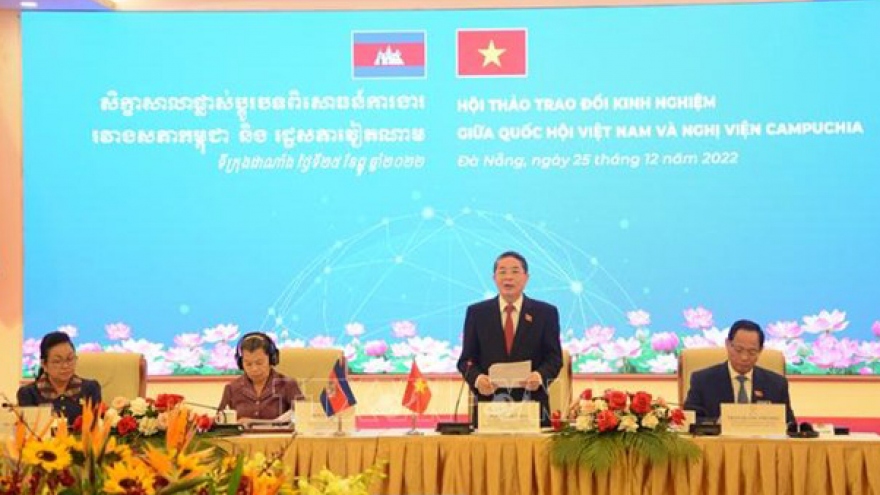 Vietnamese, Cambodian legislatures look to step up cooperation