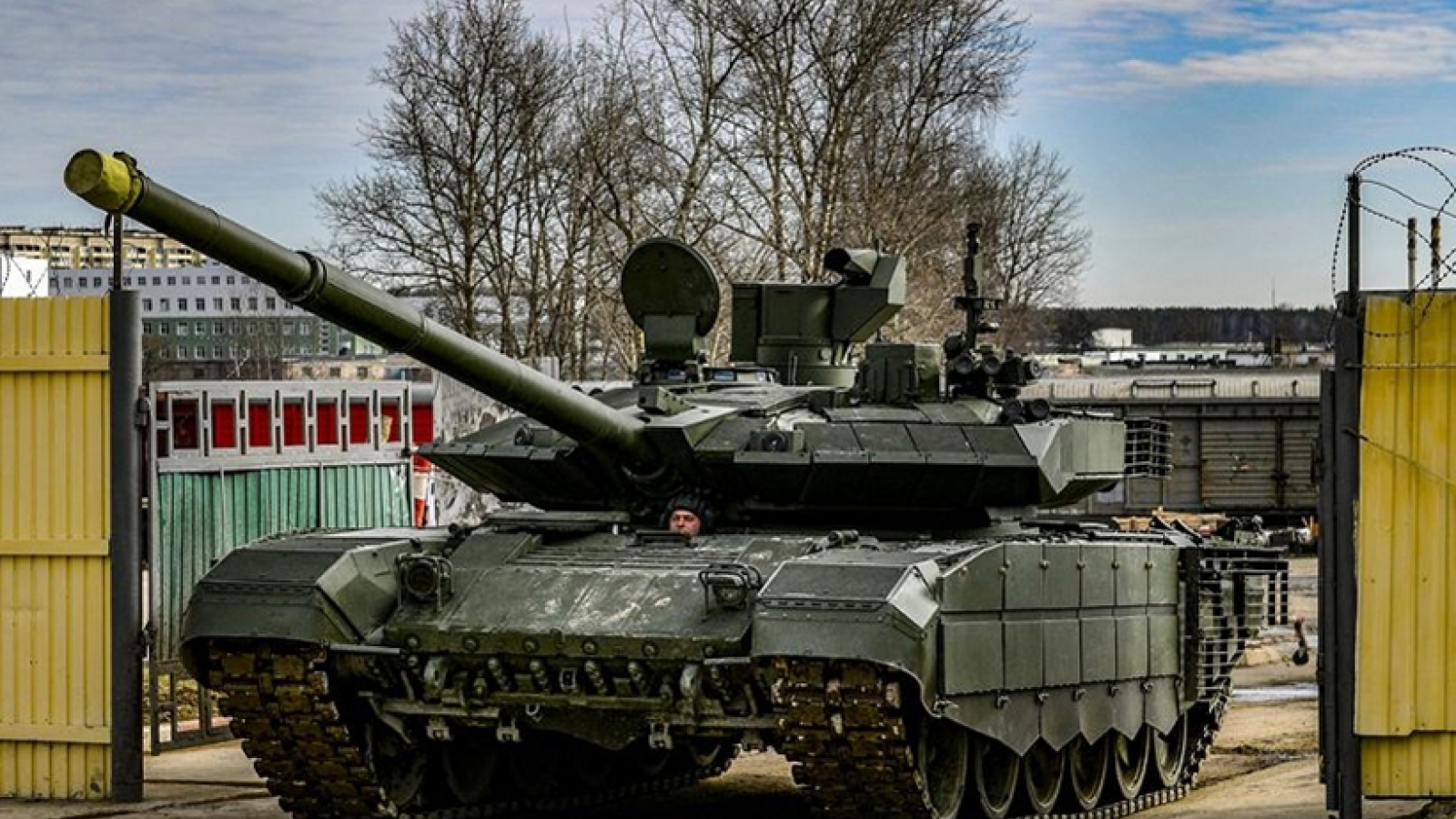 Lý do Nga tập kết tăng T-90M tại Svatove (Ukraine) với số lượng lớn chưa từng có 
