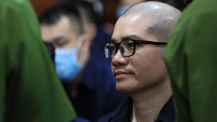 Nguyễn Thái Luyện lĩnh án tù chung thân