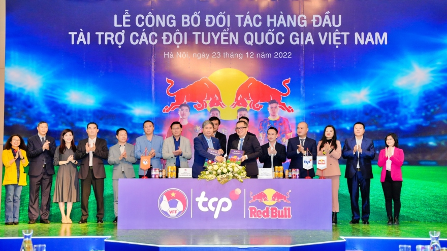 ĐT Việt Nam được “tiếp thêm sức mạnh” trước trận đấu với ĐT Malaysia