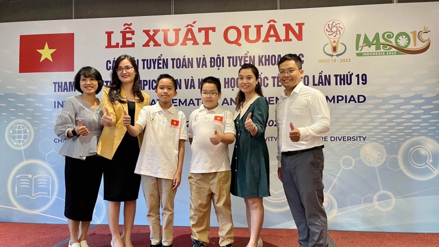 Vietnam wins big at International Mathematics and Science Olympiad