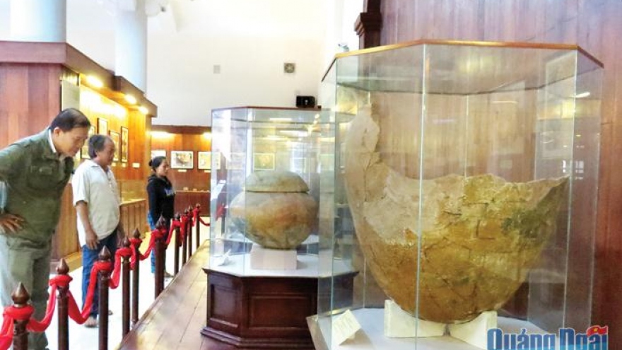 Di tích khảo cổ Văn hoá Sa Huỳnh được xếp hạng di tích quốc gia đặc biệt