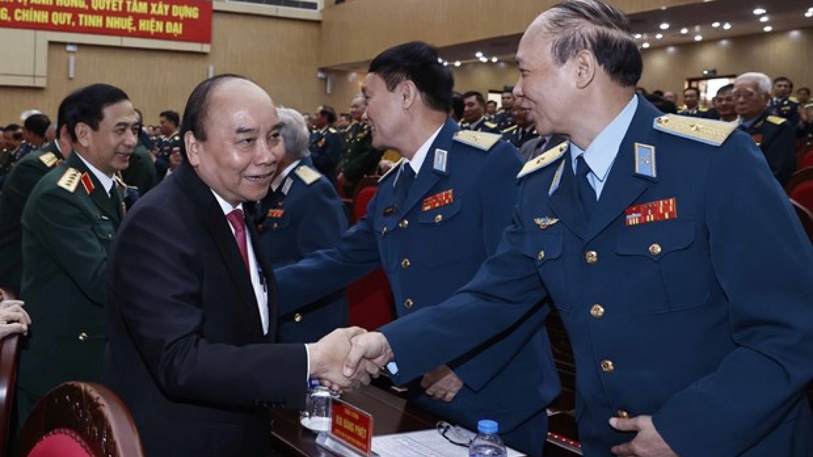 President attends gathering celebrating 50 years of "Dien Bien Phu in the air"