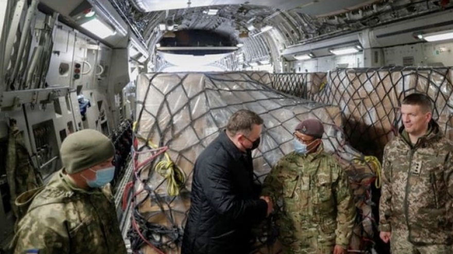 Anh công bố gói viện trợ quân sự mới cho Ukraine