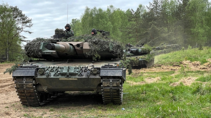 Quan chức DPR: Ukraine khó mở cuộc tấn công lớn dù có xe tăng của phương Tây